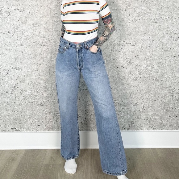 Vintage 90s Levi 501 jeans size 6-8